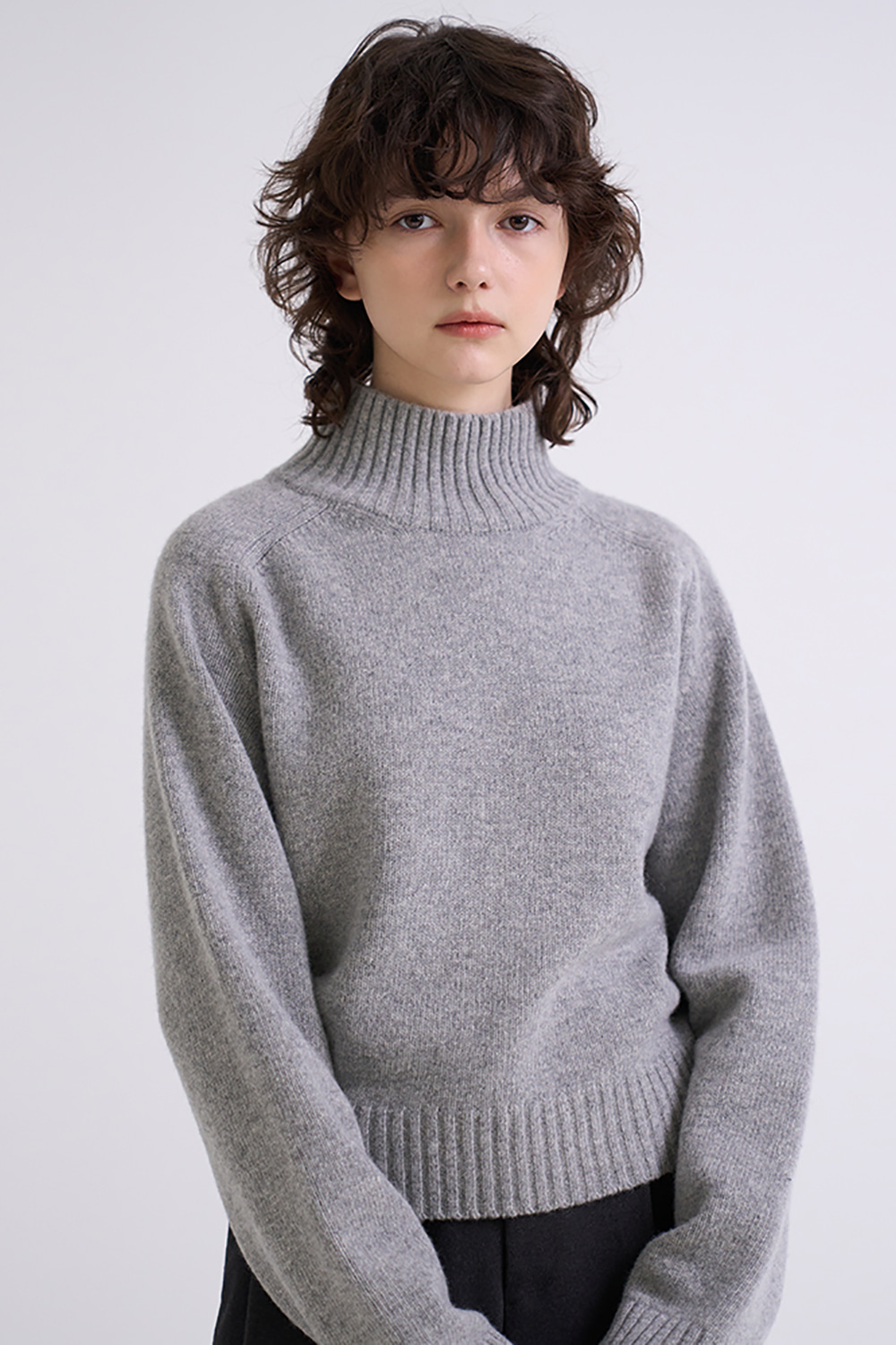 Wool turtleneck knit _ Gray