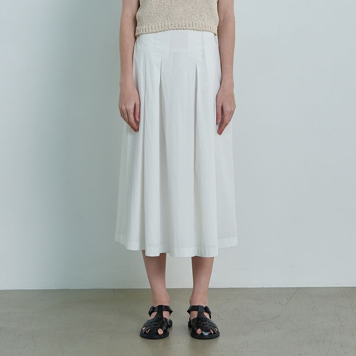 rustle pleated skirt _ (white)